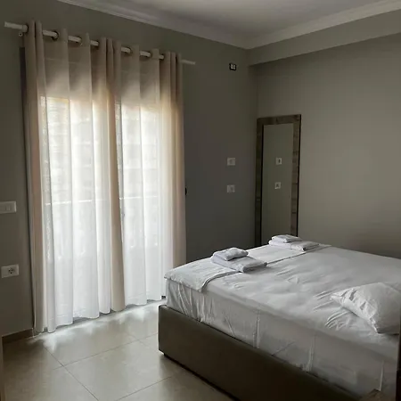 Family Guest Saranda