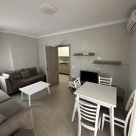 Family Guest דירה סרנדה