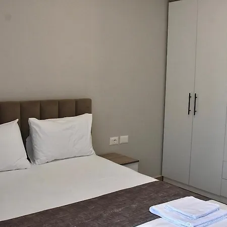 Family Guest Apartman Saranda