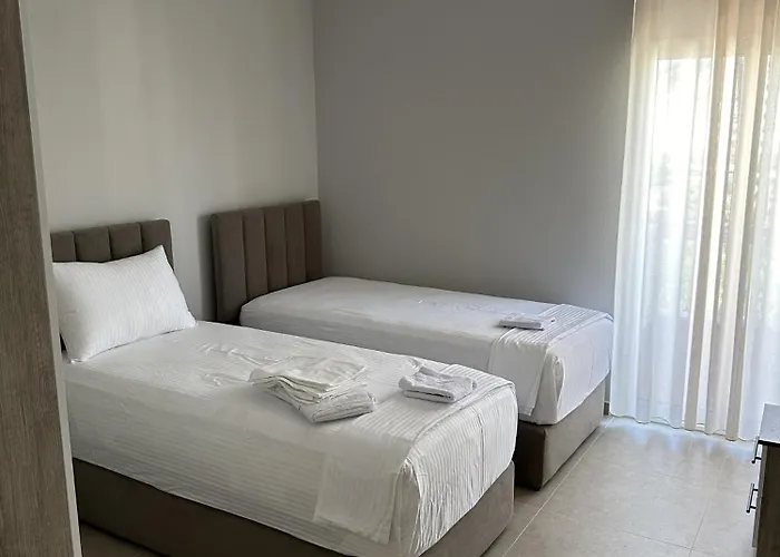 Family Guest * Saranda